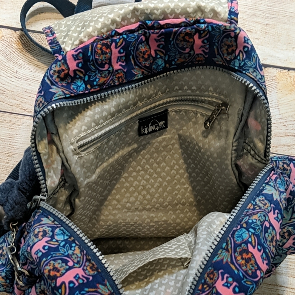 SOLD.  Kipling. City Pack. Small. - Picture 5 of 7